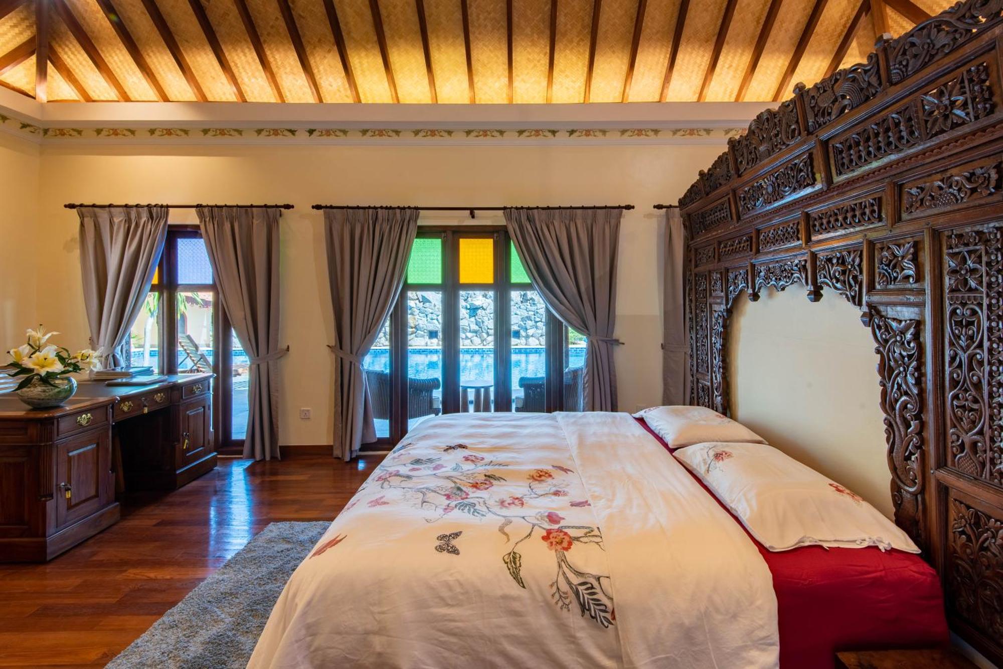 Limasan Villa Langkawi Pantai Cenang  Zimmer foto